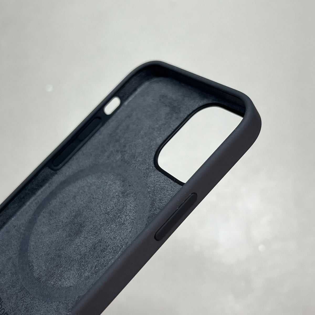 Apple iPhone 12 Mini Silicone MagSafe Case — Black (Return)